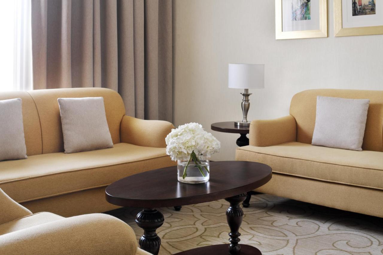 Crowne Plaza Riyadh Al Waha By Ihg מראה חיצוני תמונה
