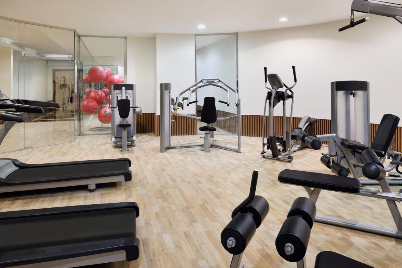 Crowne Plaza Riyadh Al Waha By Ihg מראה חיצוני תמונה